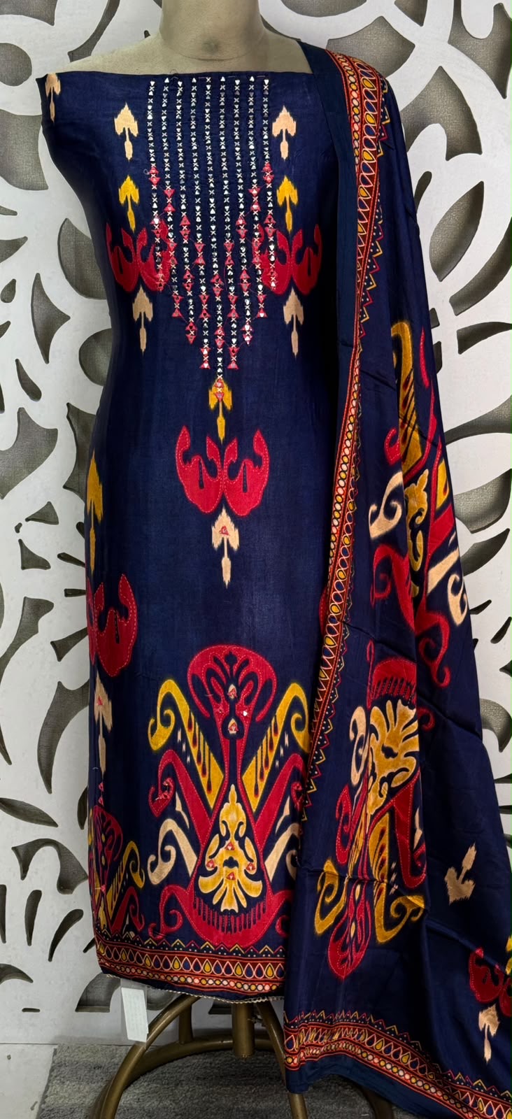 Gajji Silk Ikkat Print Suit Set - Blue